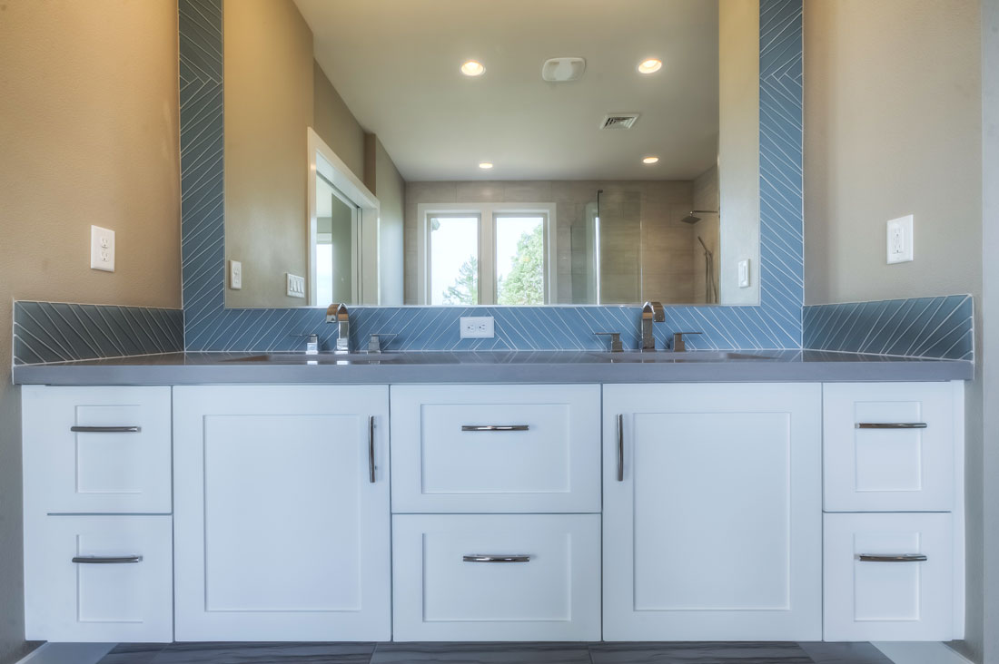 Custom bathroom tile installation by Crown Tile Inc., Portland, Oregon 97280, 97211