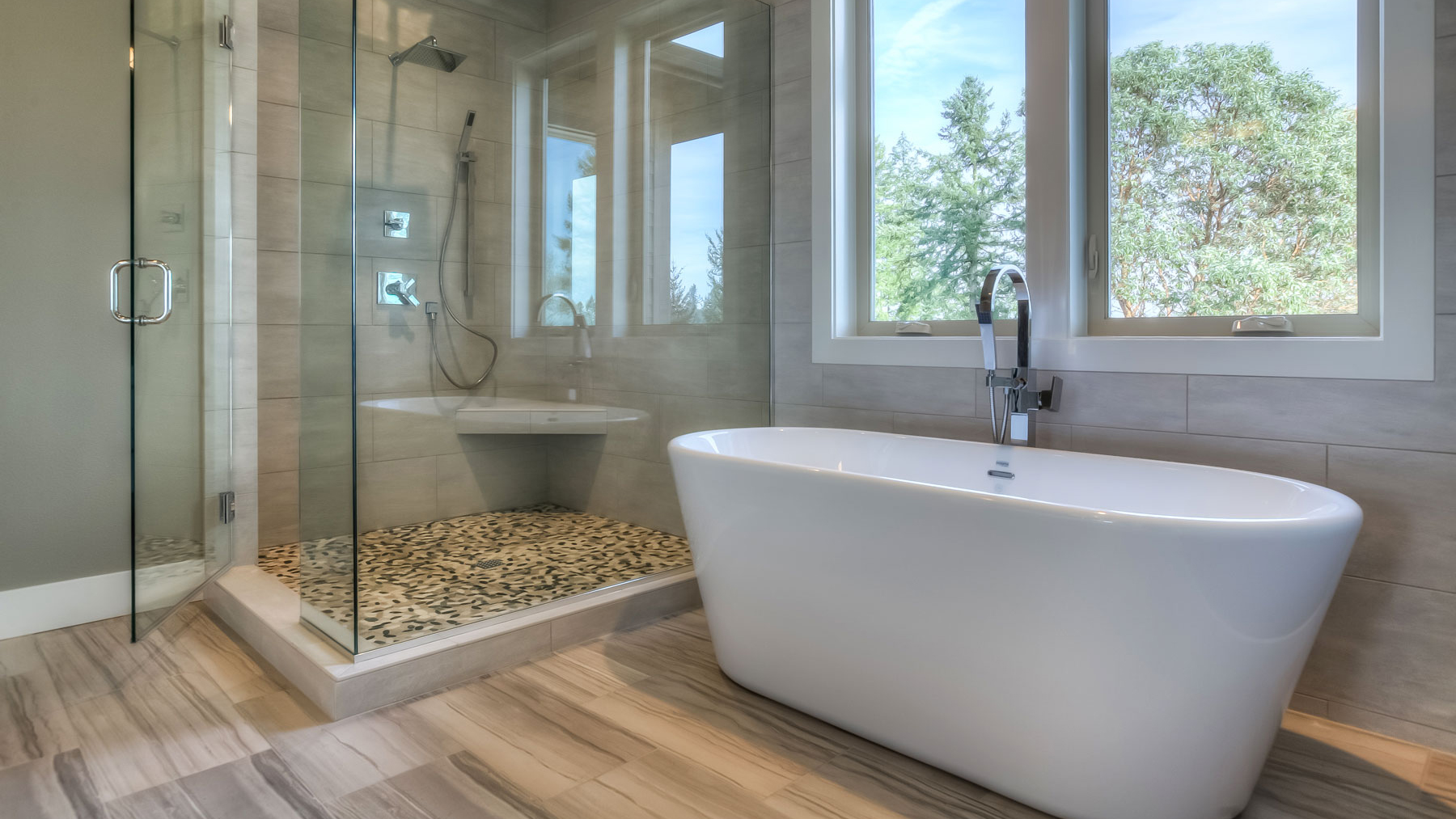 Custom tile installation, bathroom and shower, Portland Oregon